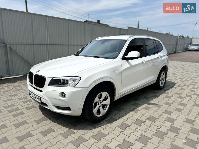 Внедорожник / Кроссовер BMW X3 2012 в 