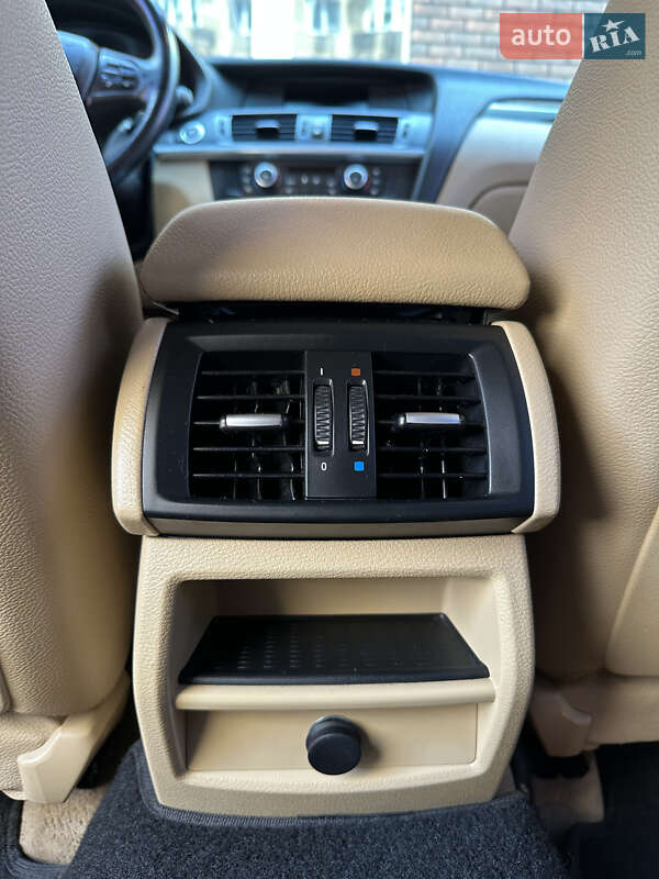Внедорожник / Кроссовер BMW X3 2012 в Киеве