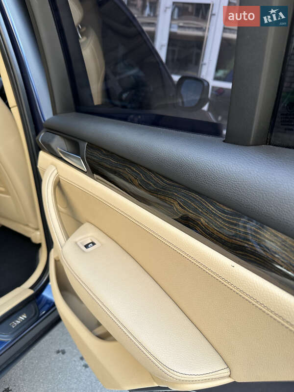 Внедорожник / Кроссовер BMW X3 2012 в Киеве