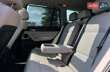 Внедорожник / Кроссовер BMW X3 2012 в 
