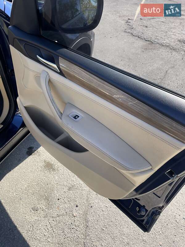 Внедорожник / Кроссовер BMW X3 2012 в Днепре