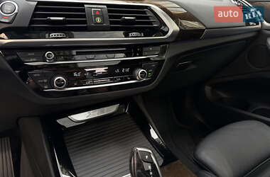 Внедорожник / Кроссовер BMW X3 2017 в 