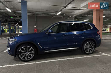Внедорожник / Кроссовер BMW X3 2017 в 