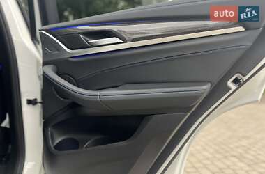 Внедорожник / Кроссовер BMW X3 2020 в 