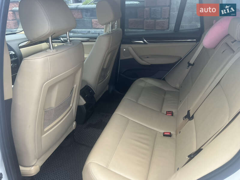 Позашляховик / Кросовер BMW X3 2016 в Рівному