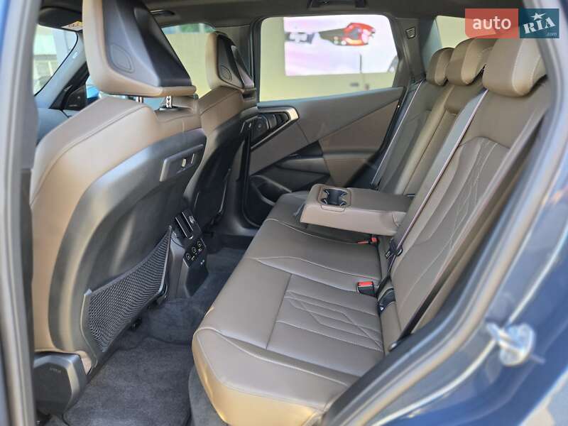 Внедорожник / Кроссовер BMW X3 2024 в Одессе