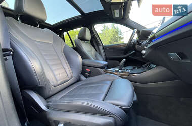 Внедорожник / Кроссовер BMW X3 2018 в 