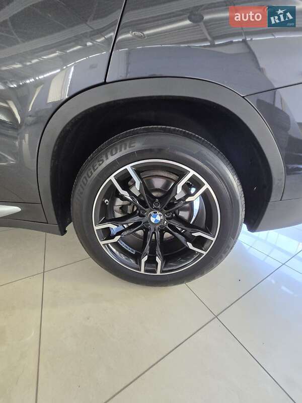 Внедорожник / Кроссовер BMW X3 2021 в Одессе