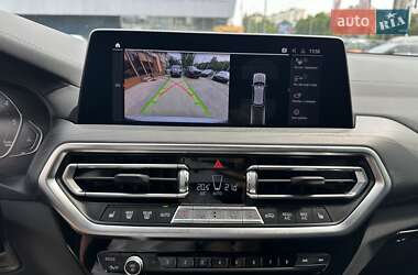 Позашляховик / Кросовер BMW X3 2022 в 
