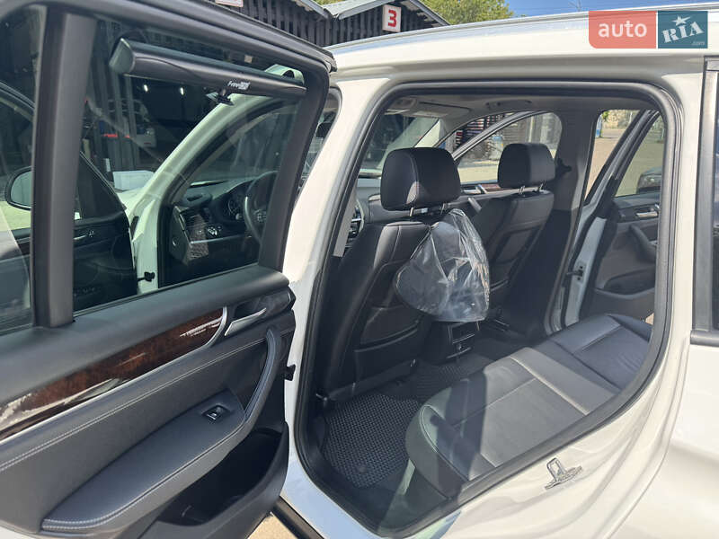 Внедорожник / Кроссовер BMW X3 2017 в Киеве