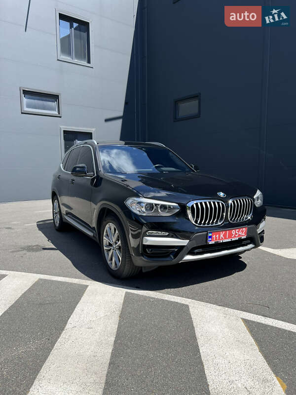 Позашляховик / Кросовер BMW X3 2018 в Києві