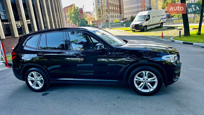 Внедорожник / Кроссовер BMW X3 2019 в Харькове