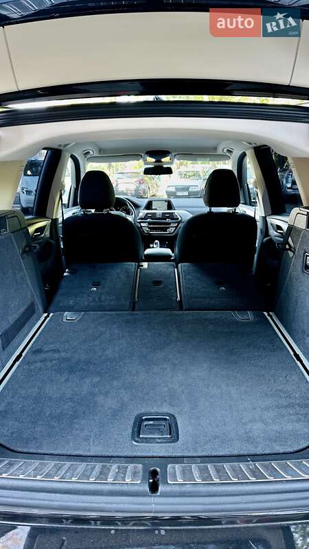 Внедорожник / Кроссовер BMW X3 2019 в Харькове