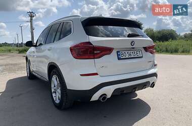 Внедорожник / Кроссовер BMW X3 2020 в 
