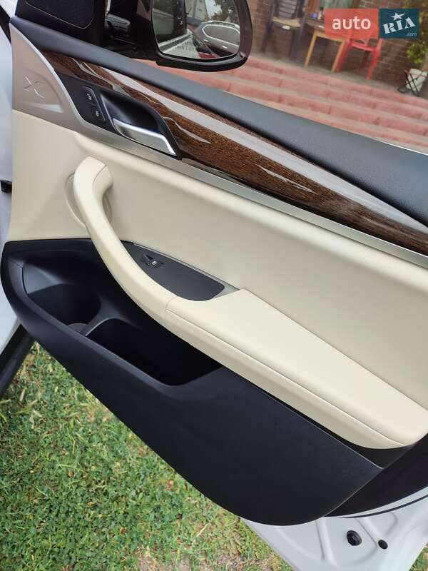 Внедорожник / Кроссовер BMW X3 2019 в Кропивницком