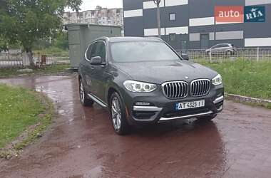 Внедорожник / Кроссовер BMW X3 2019 в Калуше