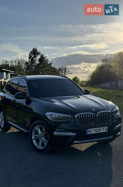 Позашляховик / Кросовер BMW X3 2019 в Хирові
