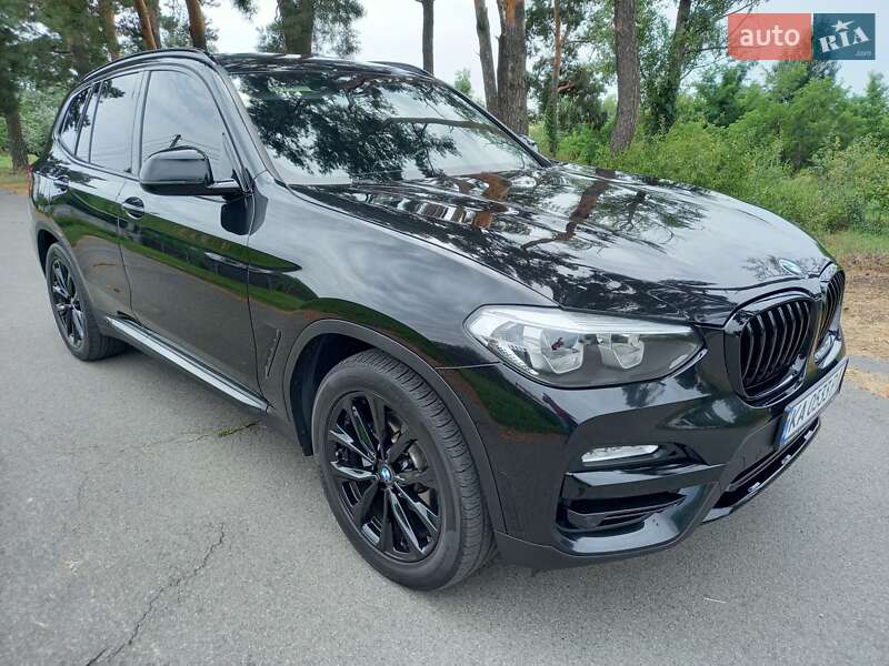 Внедорожник / Кроссовер BMW X3 2018 в Киеве