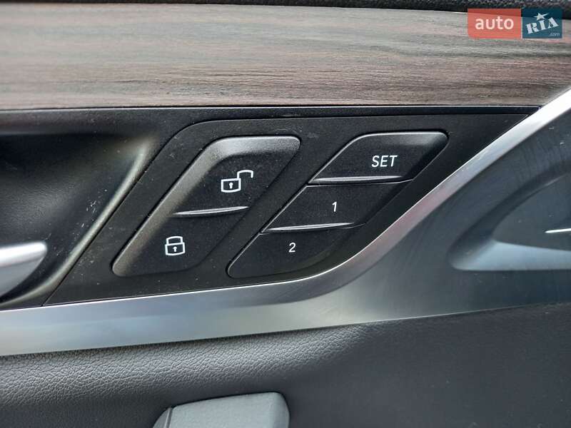 Внедорожник / Кроссовер BMW X3 2018 в Киеве