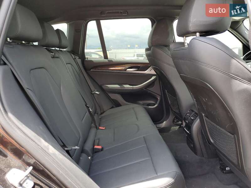Внедорожник / Кроссовер BMW X3 2019 в Киеве