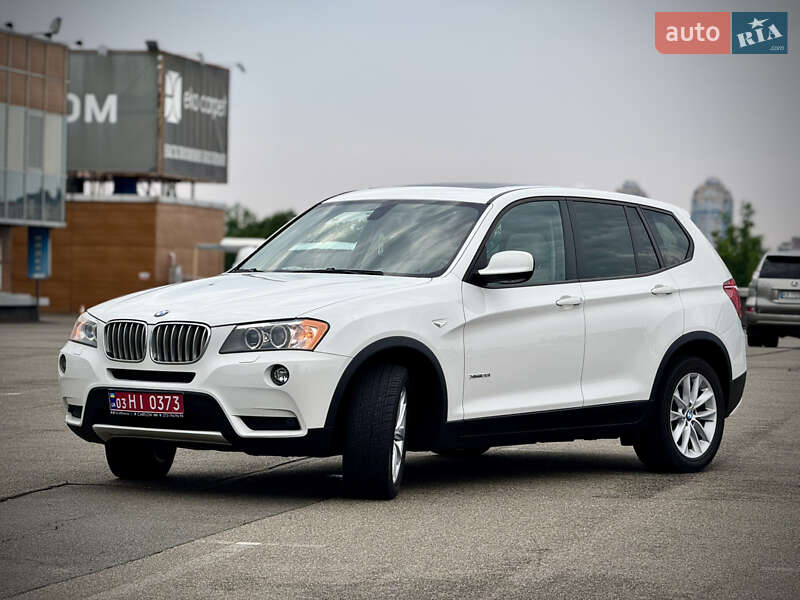 Внедорожник / Кроссовер BMW X3 2013 в Киеве