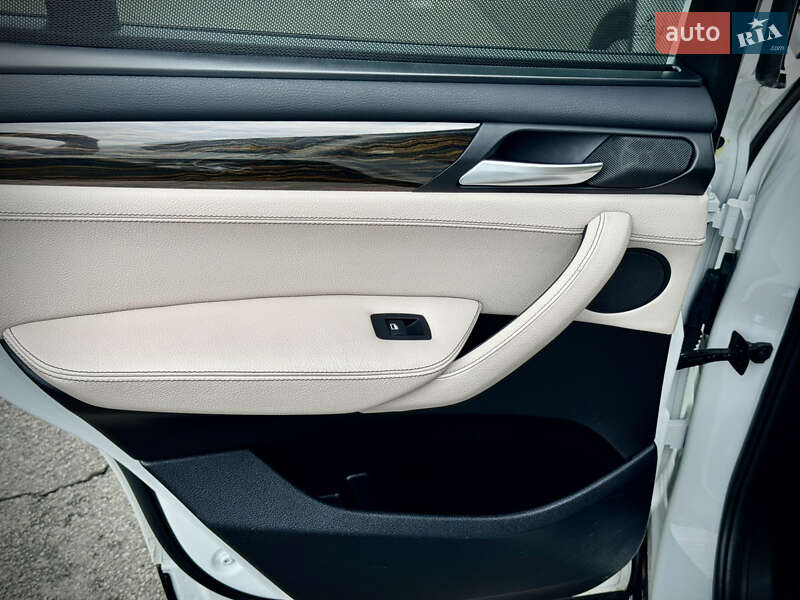 Внедорожник / Кроссовер BMW X3 2013 в Киеве