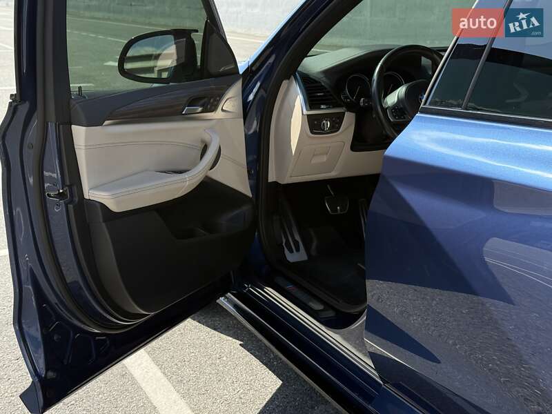 Внедорожник / Кроссовер BMW X3 2018 в Полтаве