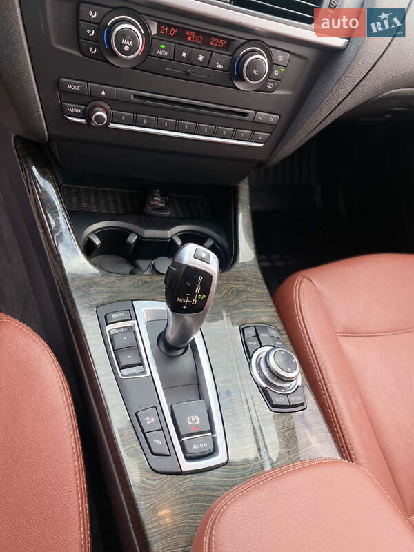 Позашляховик / Кросовер BMW X3 2012 в Івано-Франківську