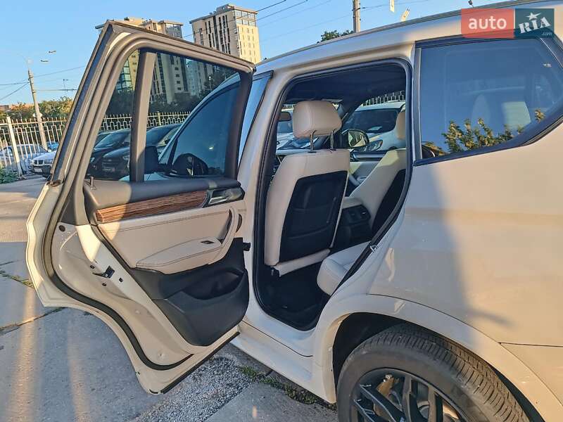 Внедорожник / Кроссовер BMW X3 2016 в Харькове