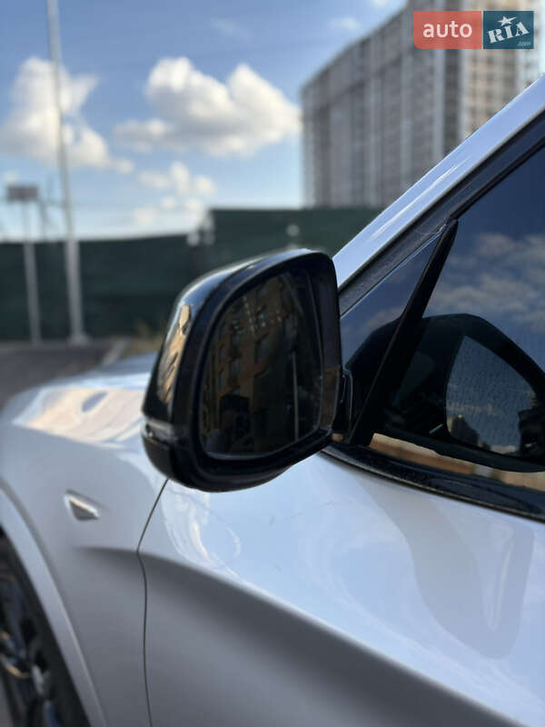 Внедорожник / Кроссовер BMW X3 2015 в Киеве