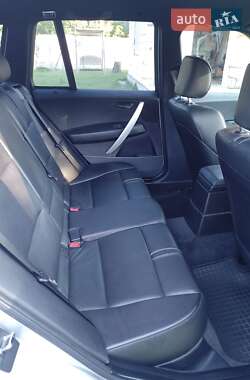 Внедорожник / Кроссовер BMW X3 2004 в 