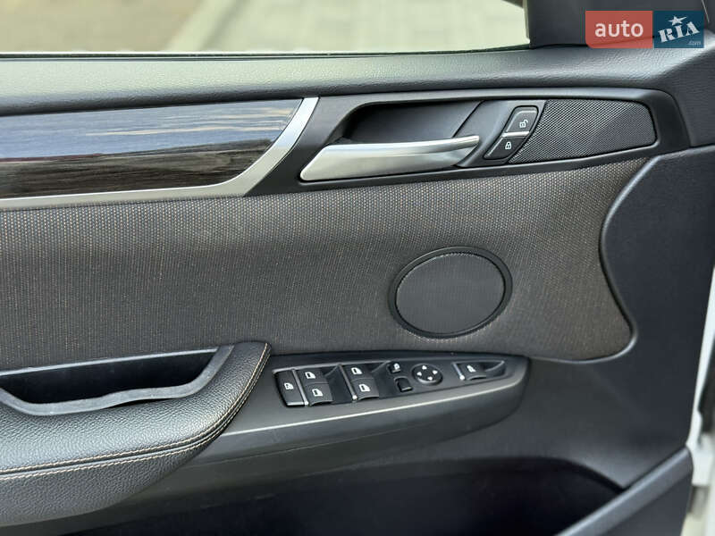 Внедорожник / Кроссовер BMW X3 2016 в Днепре