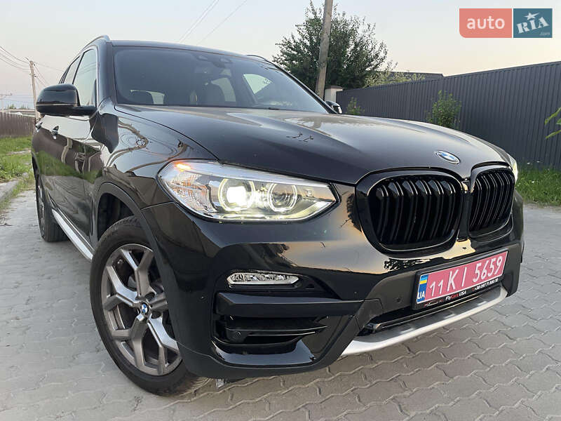 BMW X3 2021