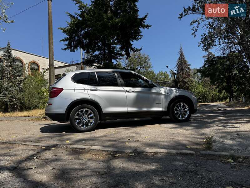 Внедорожник / Кроссовер BMW X3 2016 в Днепре