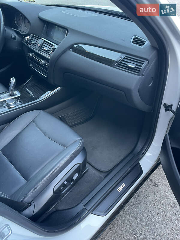 Внедорожник / Кроссовер BMW X3 2017 в Ровно