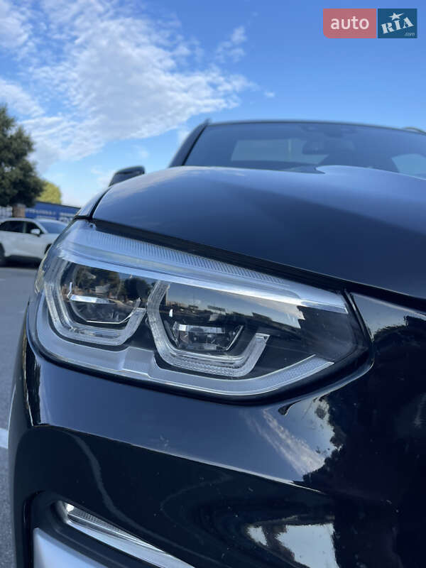 Внедорожник / Кроссовер BMW X3 2018 в Киеве