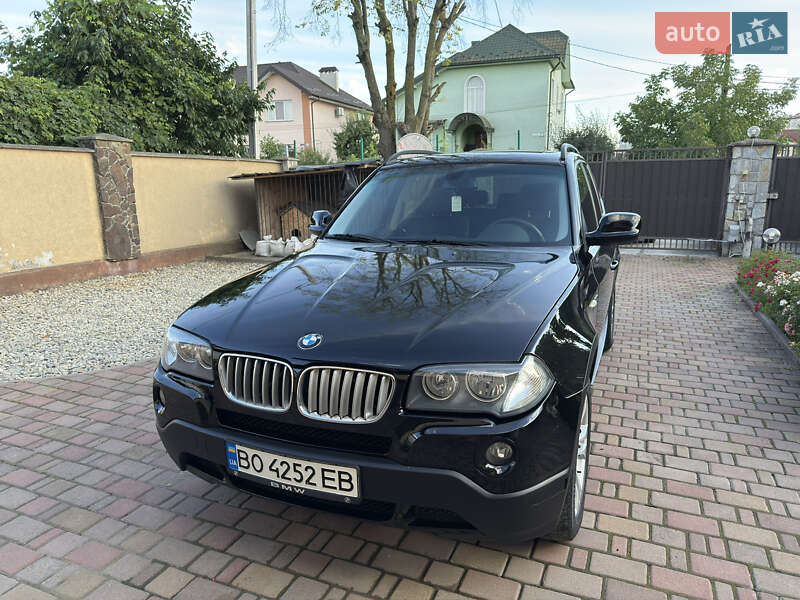 Внедорожник / Кроссовер BMW X3 2010 в Ивано-Франковске