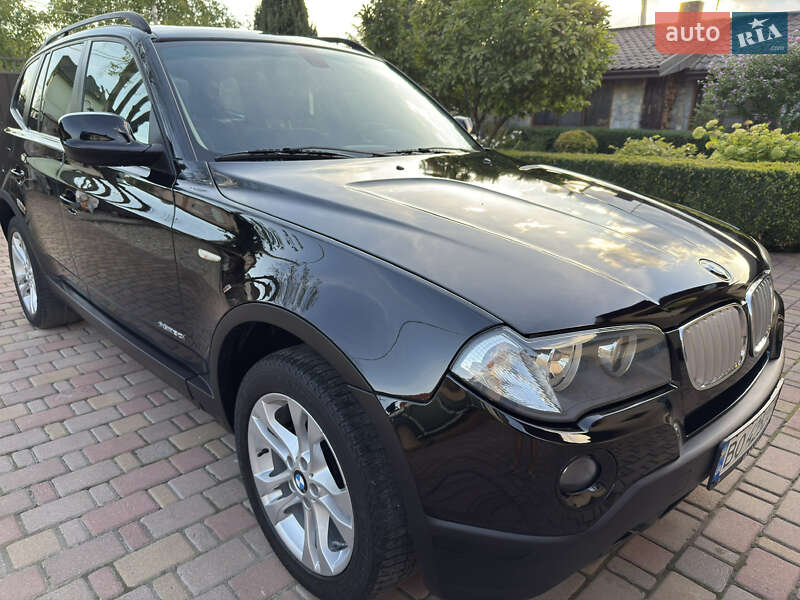 Внедорожник / Кроссовер BMW X3 2010 в Ивано-Франковске