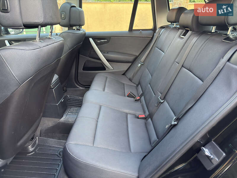 Внедорожник / Кроссовер BMW X3 2010 в Ивано-Франковске