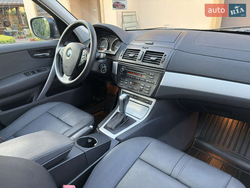 Внедорожник / Кроссовер BMW X3 2010 в Ивано-Франковске