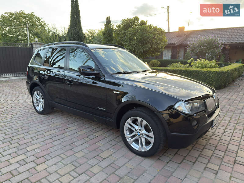 Внедорожник / Кроссовер BMW X3 2010 в Ивано-Франковске