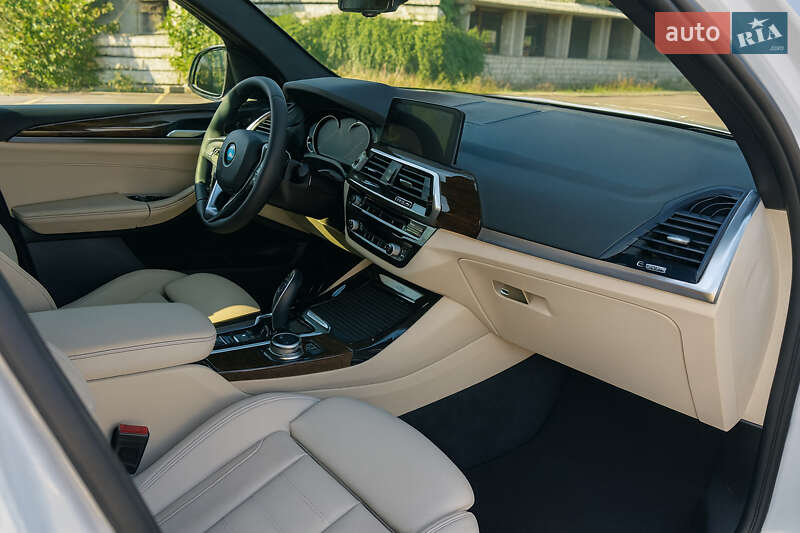 Позашляховик / Кросовер BMW X3 2019 в Києві фото 3 Позашляховик / Кросовер BMW X3 2019 в Києві