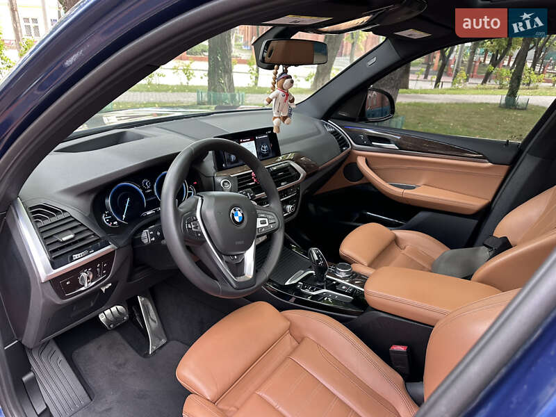 Внедорожник / Кроссовер BMW X3 2018 в Сумах