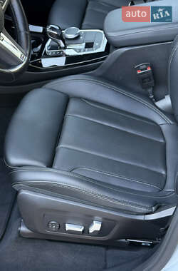 Внедорожник / Кроссовер BMW X3 2023 в 