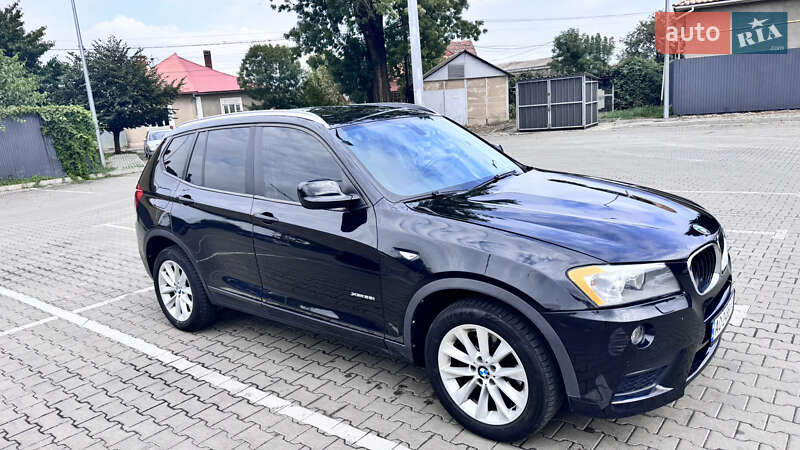 Внедорожник / Кроссовер BMW X3 2013 в 
