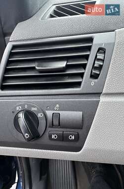 Внедорожник / Кроссовер BMW X3 2003 в Киеве