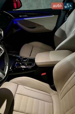 Внедорожник / Кроссовер BMW X3 2022 в 