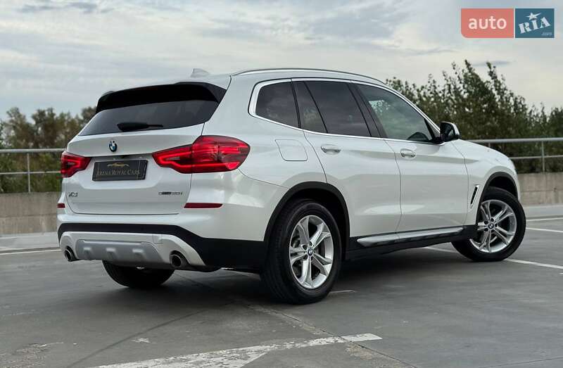Внедорожник / Кроссовер BMW X3 2018 в Киеве