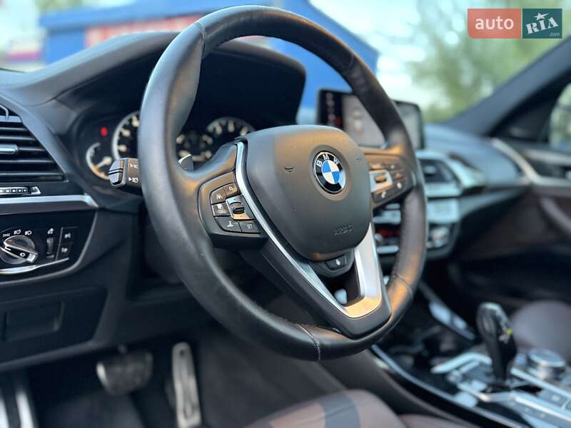 Позашляховик / Кросовер BMW X3 2018 в Києві фото 21 Позашляховик / Кросовер BMW X3 2018 в Києві