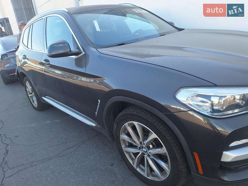 BMW X3 2019
